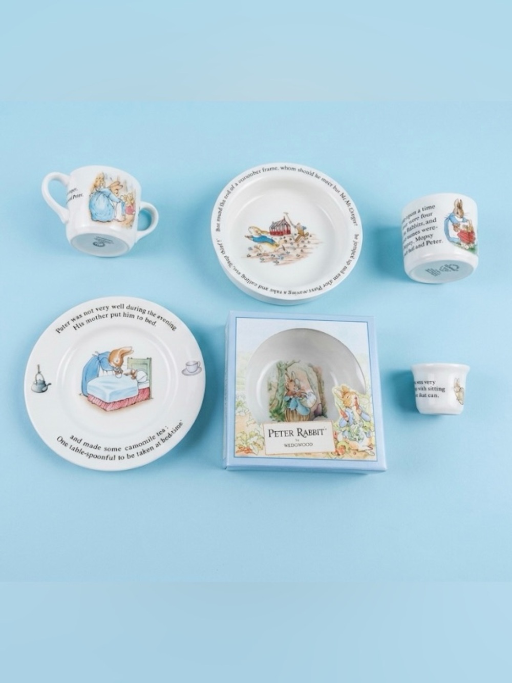 Vintage 90’s Wedgwood Peter Rabbit 6pc Nursery Set Made In England Heirloom